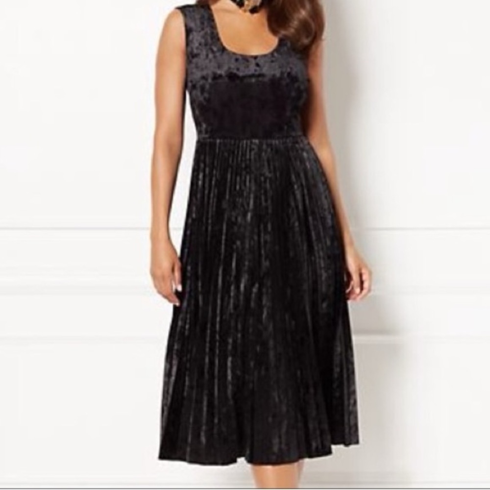 ❤️5/$25❤️ Eva Mendes Black Velvet Dress Size L